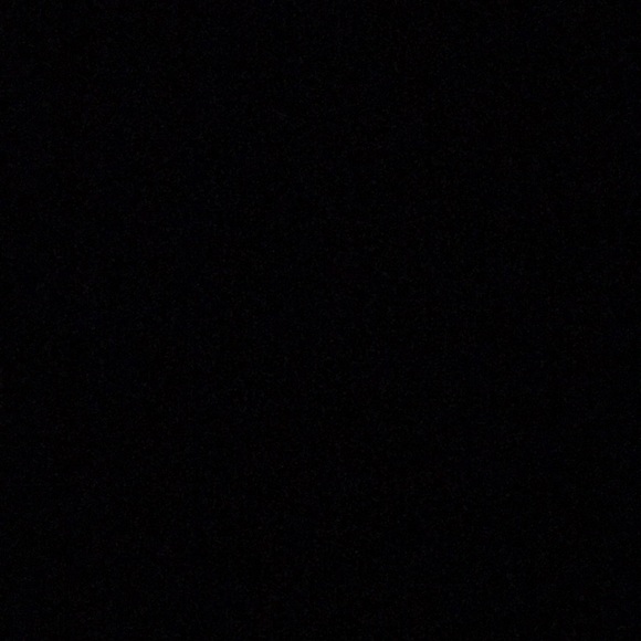 Meet your Posher, Iris - Picture 1 of 1